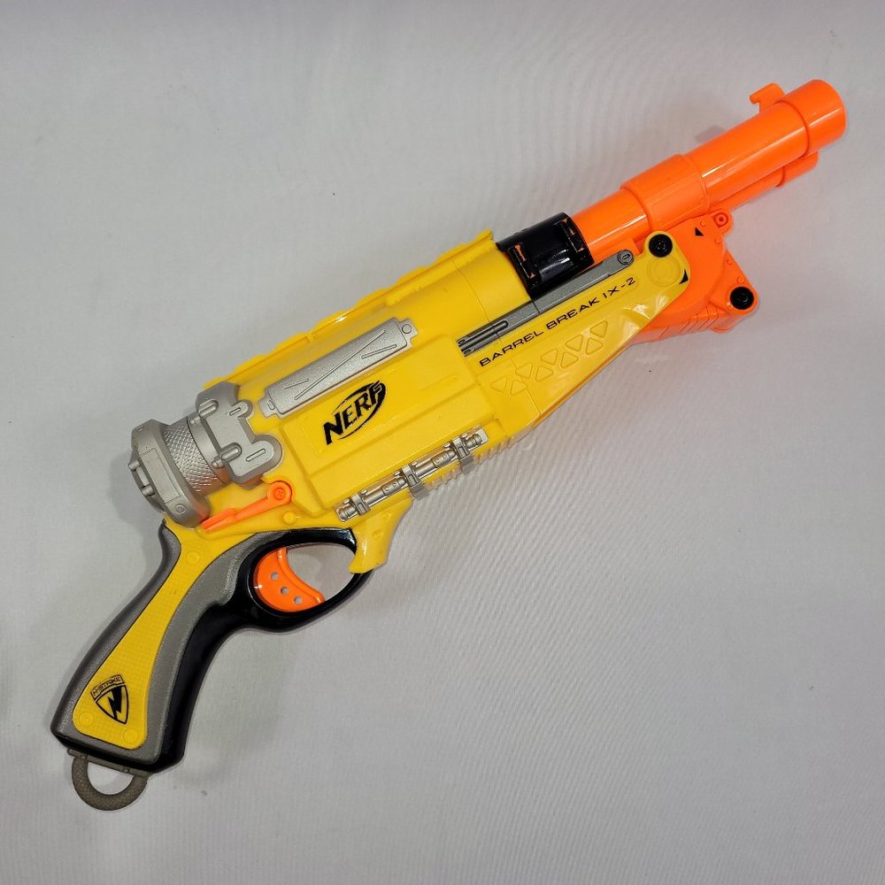 Nerf Strike Elite Barrel Break IX-2 Foam Dart Blaster by Hasbro